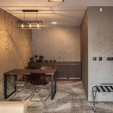 Osada Seidorf 카르파츠